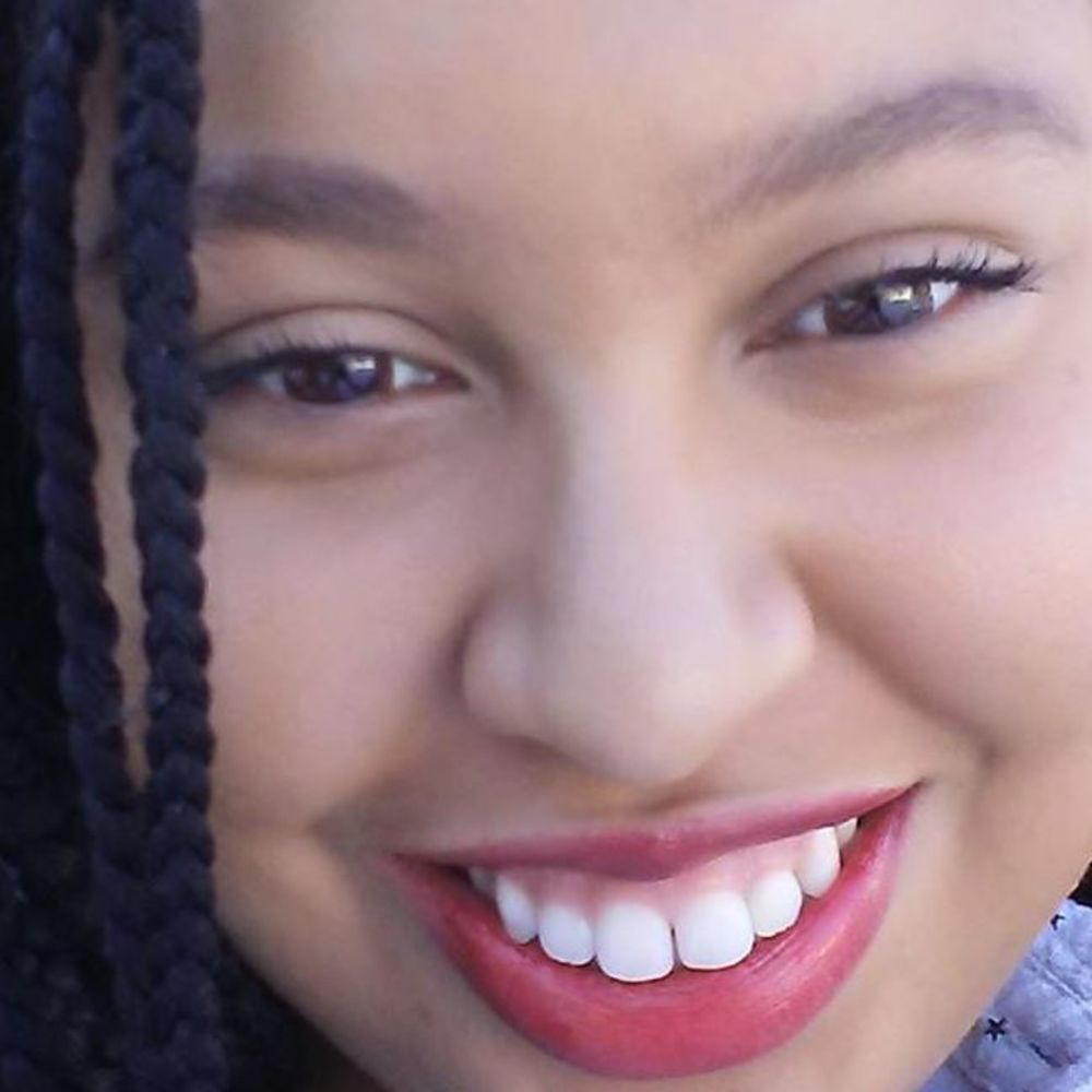 Meet your Posher, Nicole